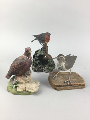 Lot 343 - A CERAMIC MODEL OF A RED GROUSE AND OTHER MODELS OF BIRDS