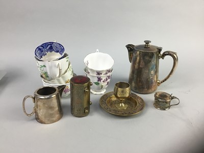 Lot 65 - A VICTORIA PART TEA SERVICE ALONG WITH OTHER TEA WARE AND PLATE