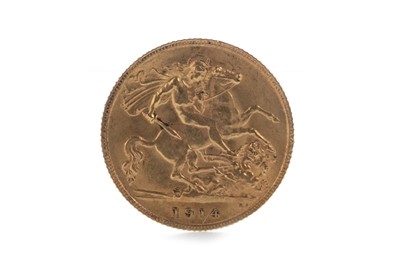 Lot 12 - A GEORGE V (1910 - 1936) GOLD HALF SOVEREIGN DATED 1914