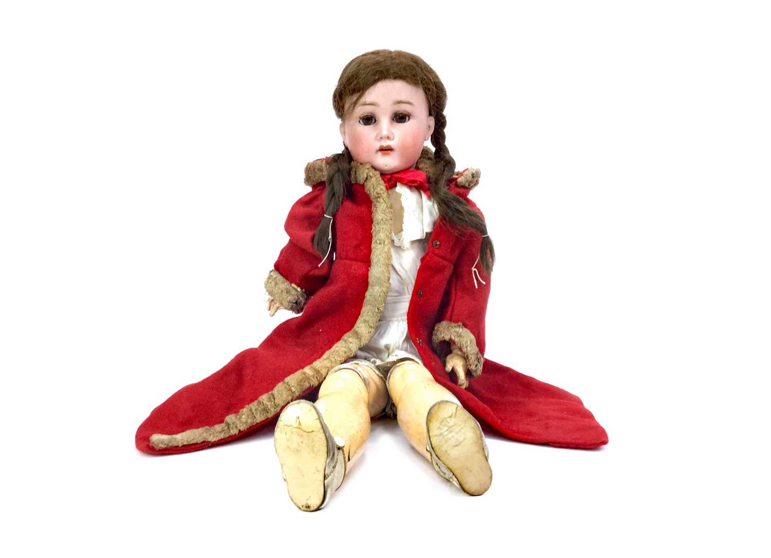 Lot 1406 - AN EARLY 20TH CENTURY BISQUE HEADED DOLL