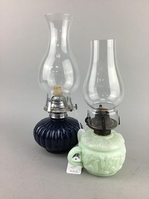 Lot 308 - A LOT OF TWO SMALL OIL LAMPS