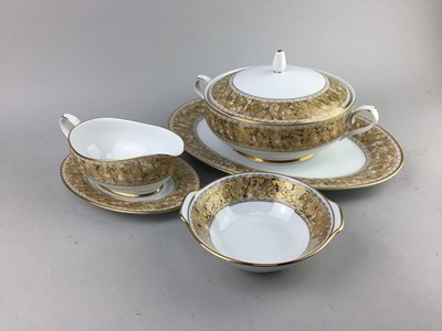Lot 310 - A PART SUITE OF NORITAKE DINNER WARE