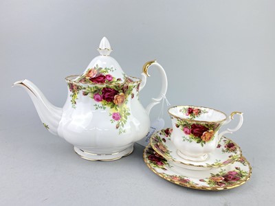 Lot 317 - A ROYAL ALBERT 'OLD COUNTRY ROSES' PATTERN TEA SERVICE