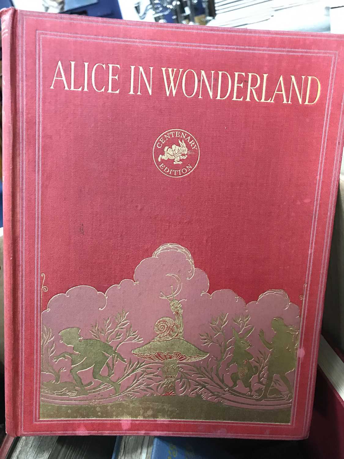 Lot 365 - A LOT OF BOOKS INCLUDING MANY RELATING TO ART