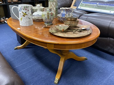 Lot 397 - A MODERN YEW COFFEE TABLE