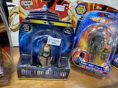 Lot 415 - A COLLECTION OF DR WHO CHARACTER FIGURES