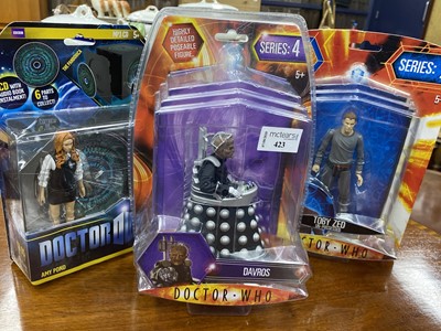 Lot 423 - A COLLECTION OF DR WHO CHARACTER FIGURES