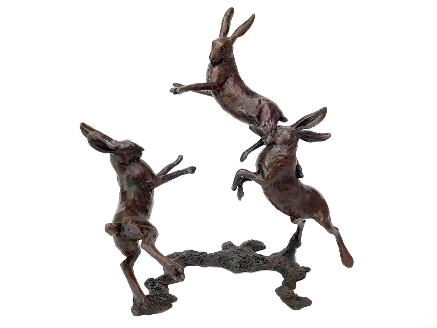 Lot 1420 - BOXING HARES, A BRONZE BY MICHAEL SIMPSON