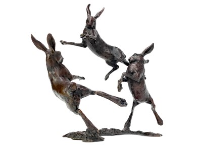 Lot 1427 - HARES PLAYING, A BRONZE BY MICHAEL SIMPSON
