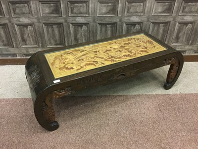 Lot 725 - A LATE 20TH CENTURY CHINESE COFFEE TABLE