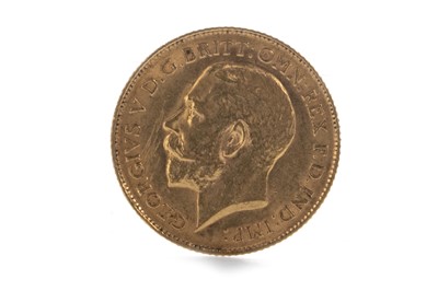 Lot 3 - A GEORGE V (1910 - 1936) GOLD HALF SOVEREIGN DATED 1911