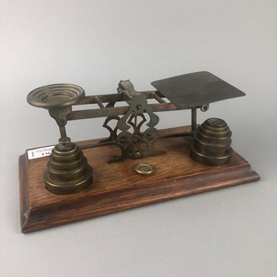 Lot 136 - A SET OF EARLY 20TH CENTURY POSTAL SCALES