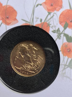 Lot 31 - THE 2018 CENTENARY OF WORLD WAR I GOLD SOVEREIGN COIN COVER DATED 1918