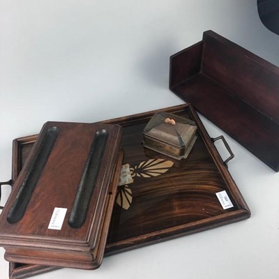 Lot 191 - AN EARLY 20TH CENTURY BOX, TRAY AND OTHER ITEMS