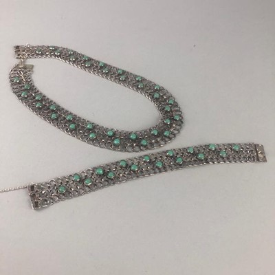 Lot 73 - A TURQUOISE SET SILVER CHOKER NECKLACE AND BRACELET