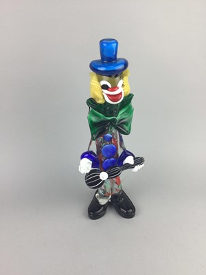 Lot 95 - A MURANO GLASS STYLE FIGURE OF A CLOWN
