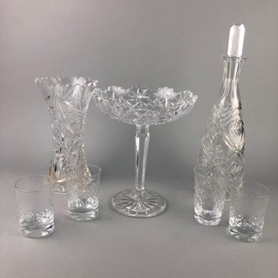 Lot 357 - AN EARLY 20TH CENTURY STEMMED SWEET DISH AND OTHER CRYSTAL