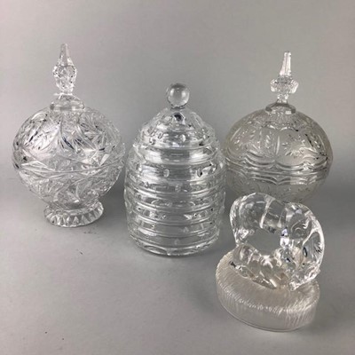 Lot 426 - A PAIR OF CRYSTAL LIDDED JARS AND OTHER GLASS ITEMS