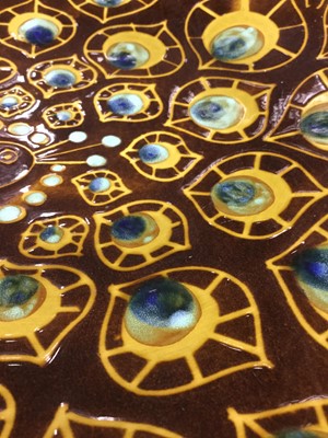 Lot 1038 - A POOLE POTTERY 'AEGEAN' CHARGER