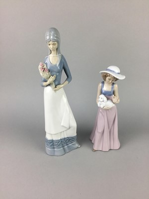 Lot 435 - A LOT OF NAO AND OTHER FIGURES