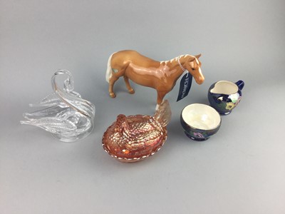 Lot 443 - A LOT OF CERAMICS INCLUDING BESWICK, LLADRO AND MALING