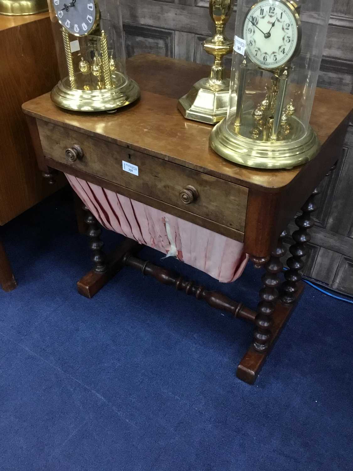 Lot 325 - A VICTORIAN MAHOGANY SEWING TABLE