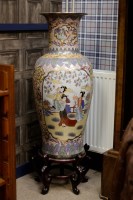 Lot 842 - LARGE MID 20TH CENTURY CHINESE VASE of...