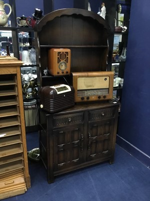 Lot 482 - A MID-20TH CENTURY OAK DRESSER