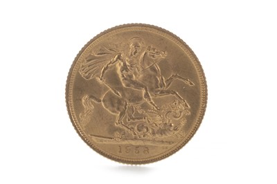 Lot 53 - A QUEEN ELIZABETH II (1952 - PRESENT) GOLD SOVEREIGN DATED 1958