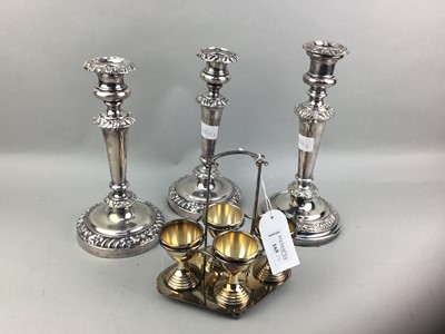 Lot 165 - A PAIR OF SILVER PLATED CANDLESTICKS AND OTHER ITEMS
