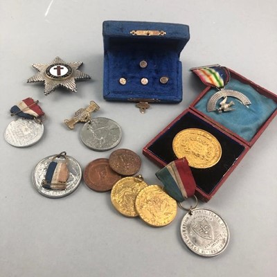 Lot 290 - A LOT OF VARIOUS PRIZE MEDALLIONS AND COMMEMORATIVE MEDALS