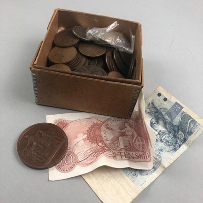 Lot 317 - A HIGHLAND AND AGRICULTURAL SOCIETY OF SCOTLAND DUMFRIES HORSES SHOW MEDALLION AND COINS