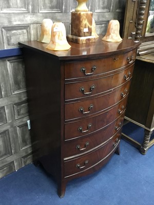 Lot 167 - A MAHOGANY BOW FRONTED CHEST OF DRAWERS