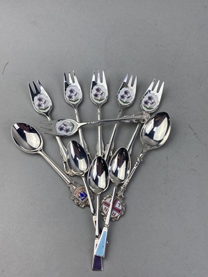 Lot 333 - A SET OF SIX SILVER AND ENAMEL COFFEE SPOONS AND OTHER ITEMS