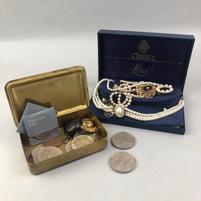 Lot 355 - A PEARL NECKLACE WITH OTHER JEWELLERY AND COINS