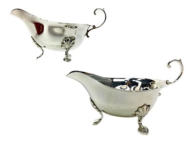 Lot 536 - A PAIR OF SILVER SAUCEBOATS IN FITTED CASE