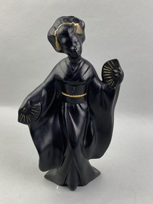 Lot 407 - A LOT OF CERAMIC FIGURES