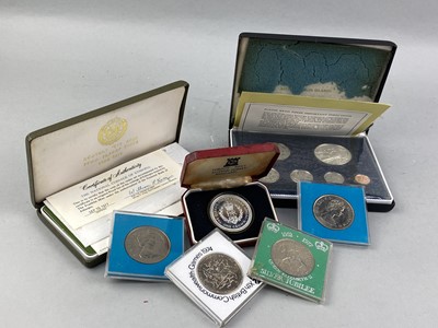 Lot 520 - A COLLECTION OF BRITISH AND OTHER COINS AND OTHER ITEMS