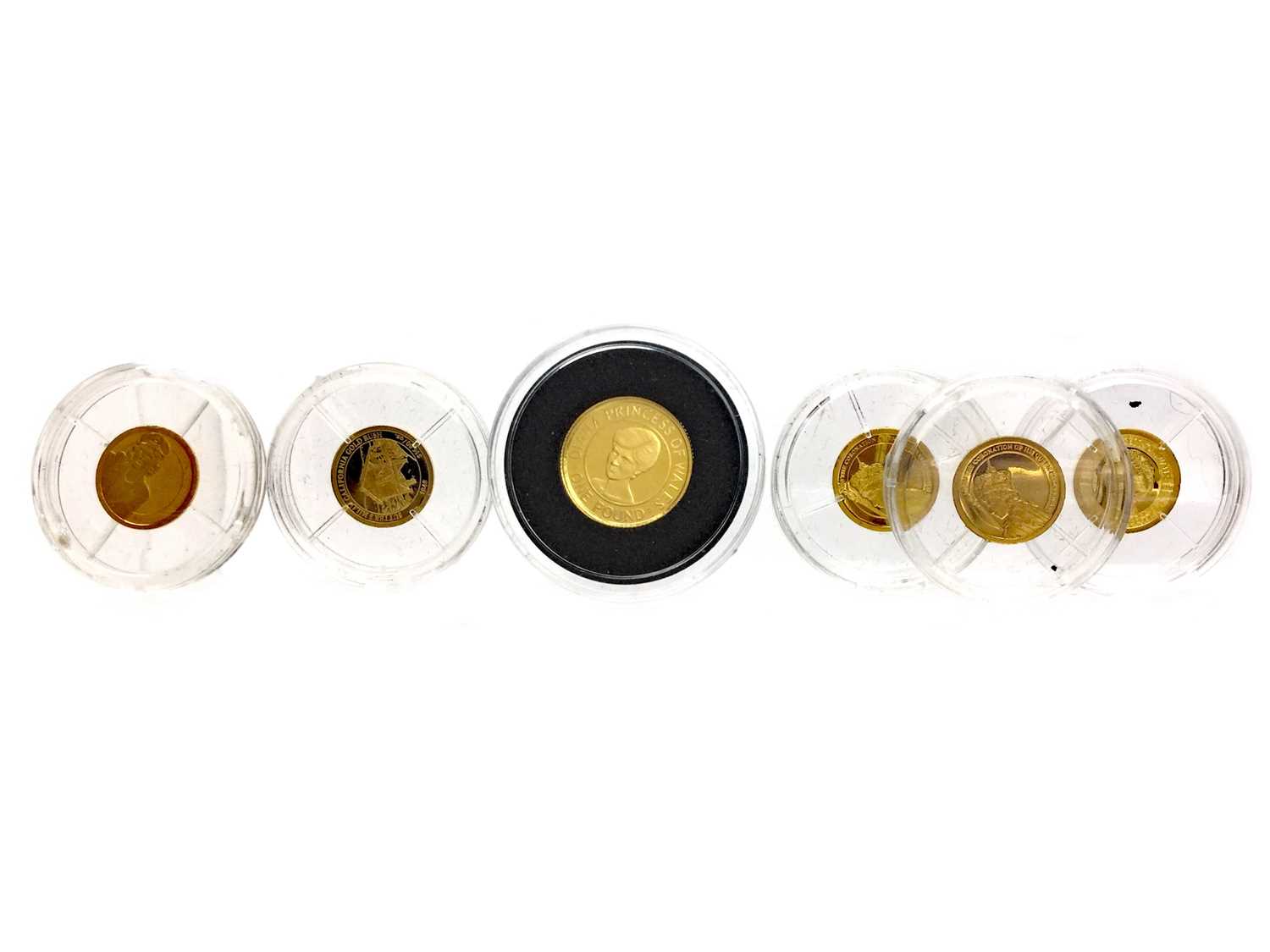 Lot 86 - SIX GOLD COINS