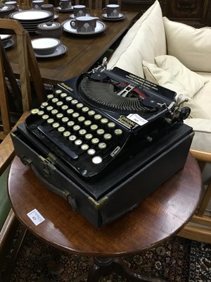 Lot 569 - A REMINGTON TYPEWRITER