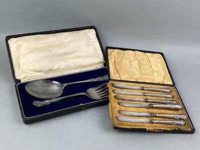 Lot 439 - A LOT OF PLATED CUTLERY IN FITTED CASES