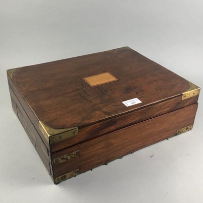 Lot 193 - AN EARLY VICTORIAN MAHOGANY PORTABLE WRITING BOX
