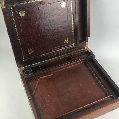 Lot 193 - AN EARLY VICTORIAN MAHOGANY PORTABLE WRITING BOX