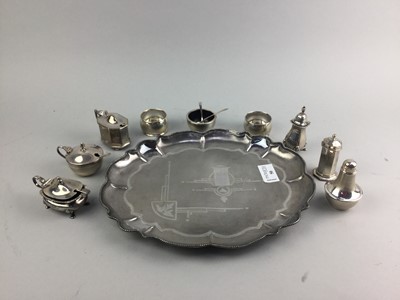 Lot 50 - A LOT OF SILVER CRUETS, NAPKIN RINGS AND A SILVER PLATED TRAY