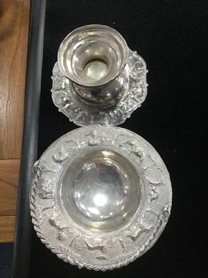 Lot 704 - A LOT OF CHINESE SILVER AND WHITE METAL ITEMS