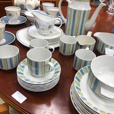 Lot 311 - A SUSIE COOPER PART TEA SERVICE AND A MIDWINTER PART DINNER SERVICE