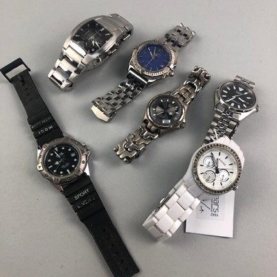 Lot 253 - A LOT OF COSTUME WATCHES