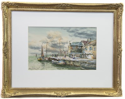 Lot 478 - FIGURES BY THE WATER'S EDGE, A WATERCOLOUR BY JOHN HAMILTON GLASS