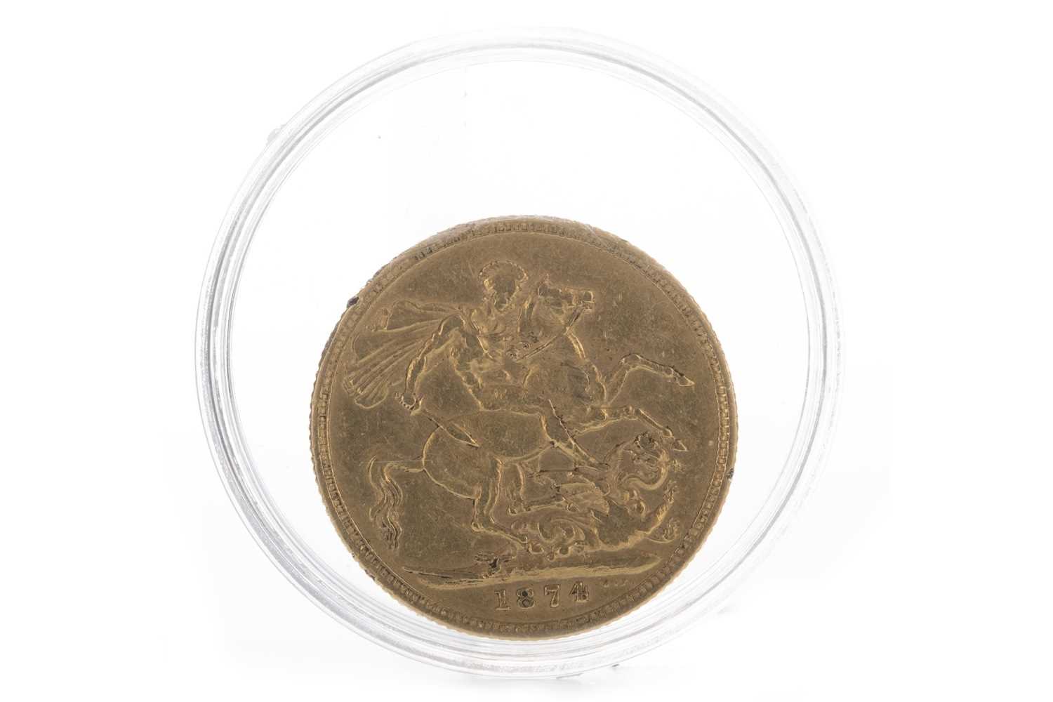Lot 18 - A QUEEN VICTORA (1837 - 1901) GOLD SOVEREIGN DATED 1874