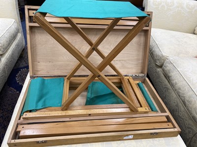 Lot 356 - A RETRO FOLDING PICNIC TABLE AND FOUR STOOLS